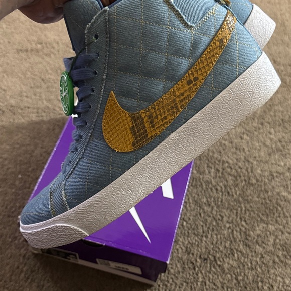Supreme x Nike Zoom Blazer Mid QS SB 'Denim' - Picture 12 of 14